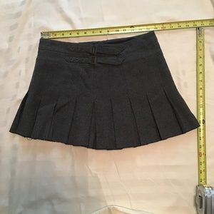 American Eagle pleated skirt, Size 4, EUC